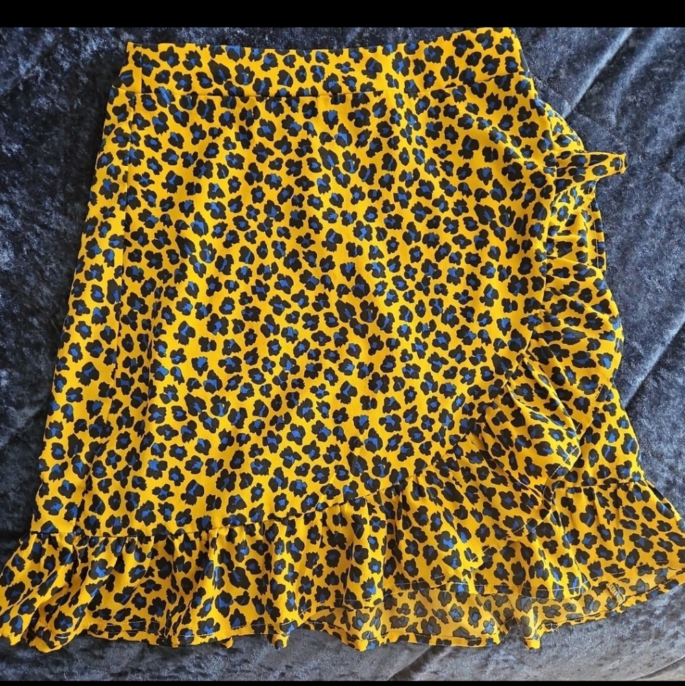 Miami Asymmetrical Yellow and Black Leopard Skirt